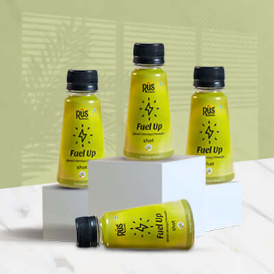 spinach, moringa, pineapple shots 